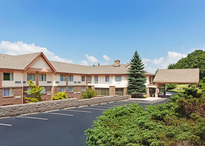 Resorts Guide Holiday Inn Express Blowing Rock South By Ihg